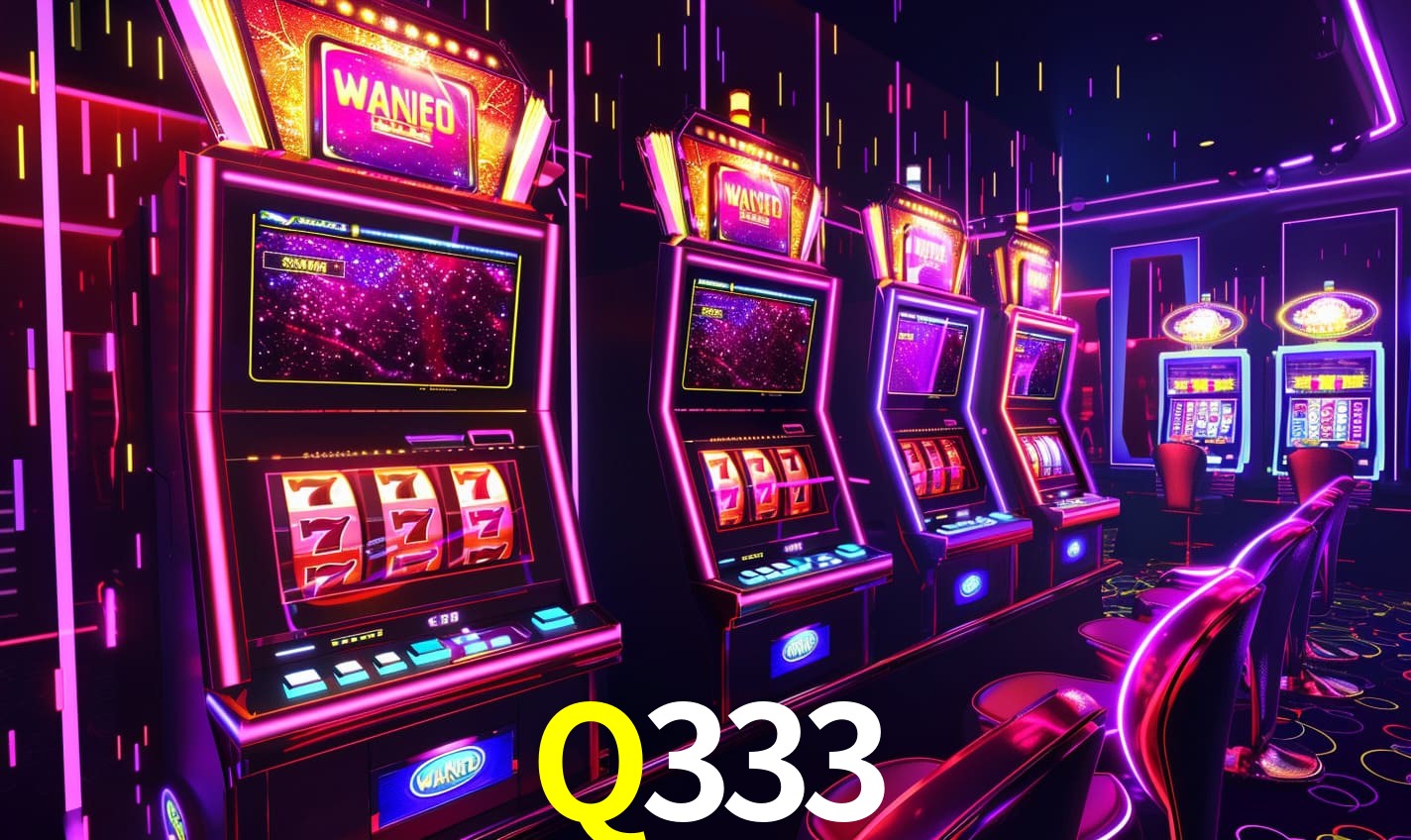 Escena dinámica inspirada en casino con iluminación Q333, cartas, fichas e íconos de juegos digitales en un espacio moderno de juegos.
